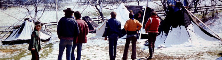 Zelten mit Kohten im Schnee