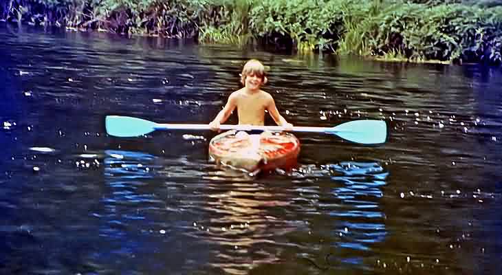 Paddeltouren auf einem Fluss